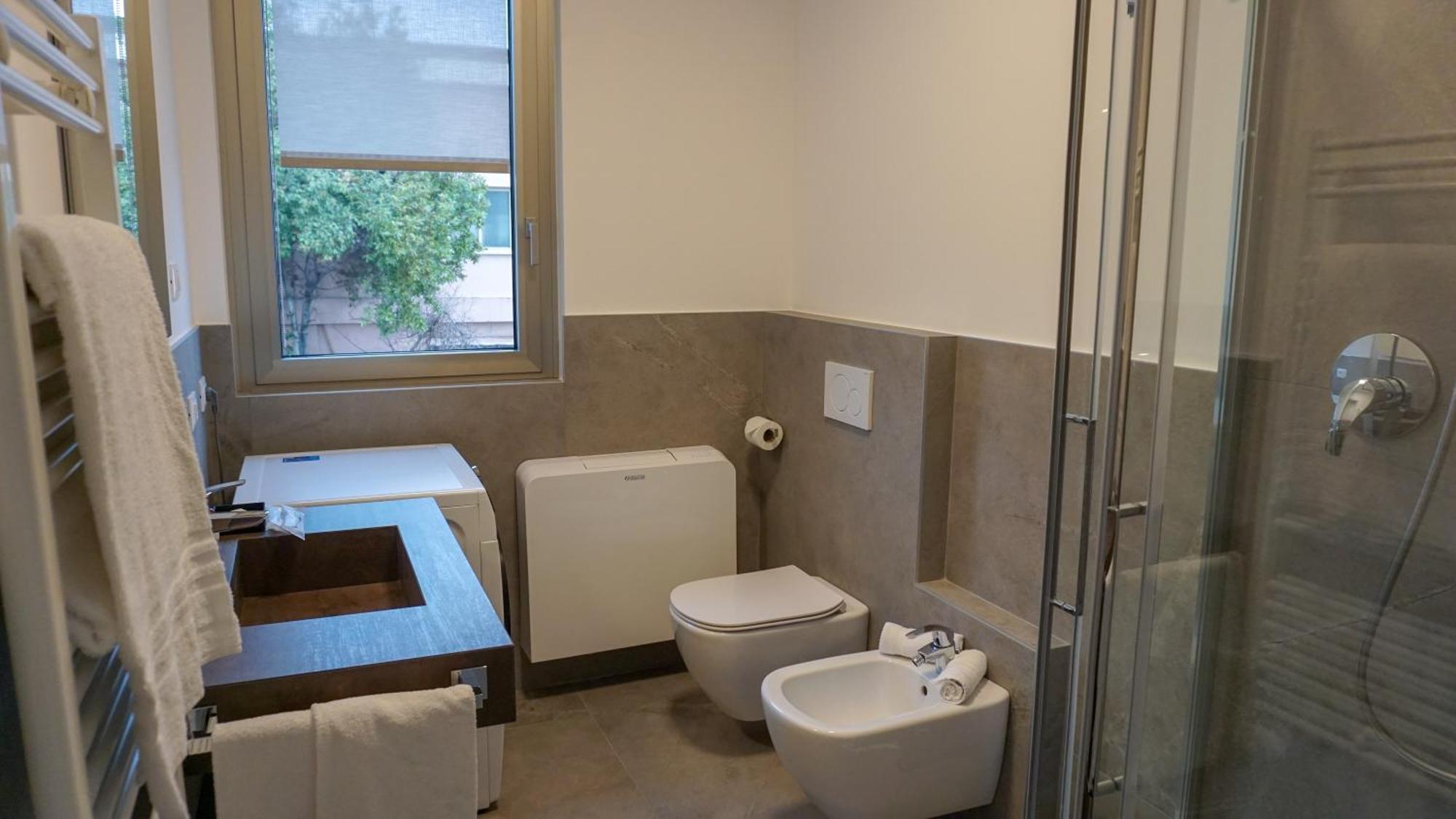 Sirmio Apartments - Darsena Stay Sirmione Eksteriør bilde