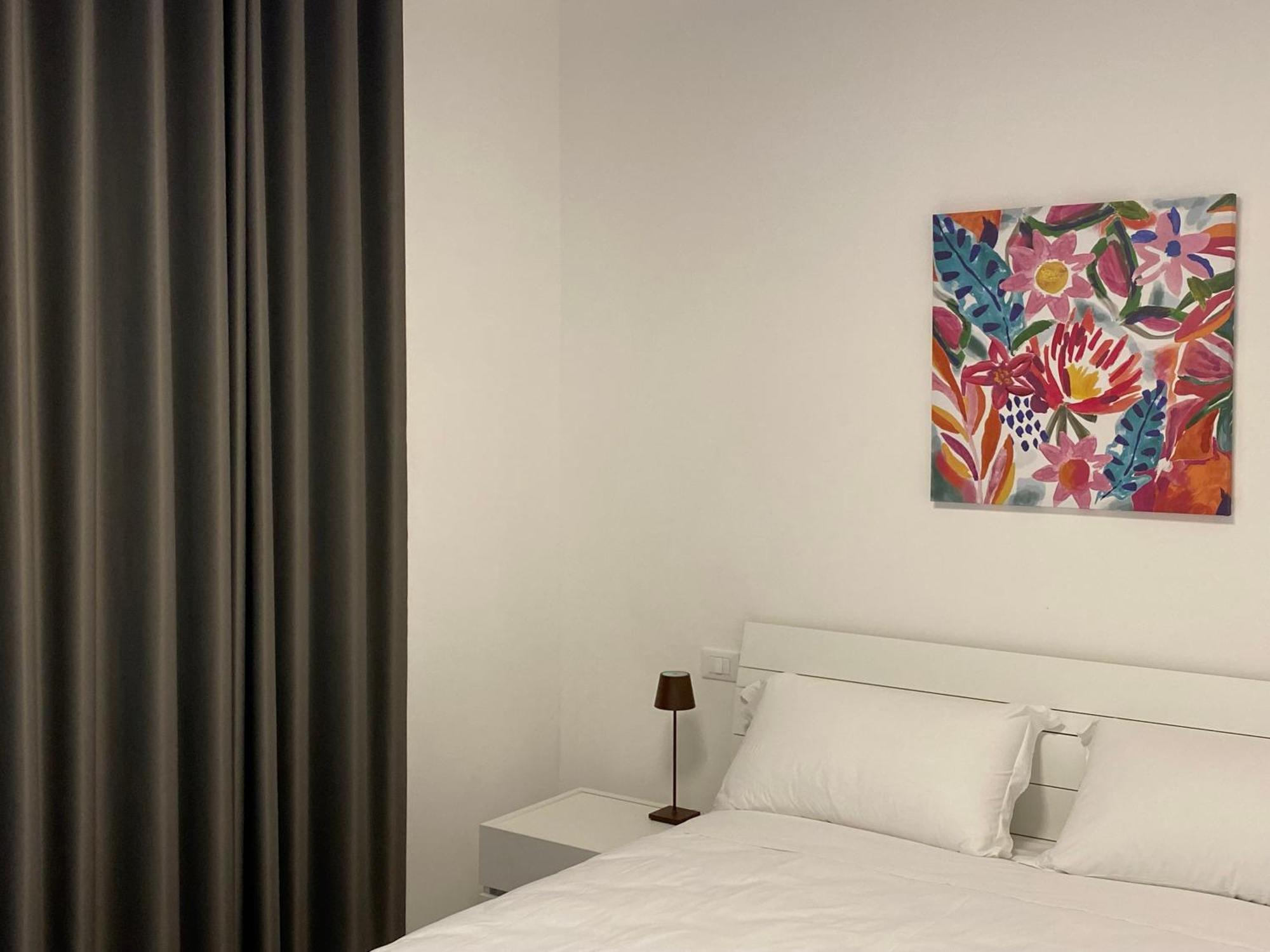 Sirmio Apartments - Darsena Stay Sirmione Eksteriør bilde