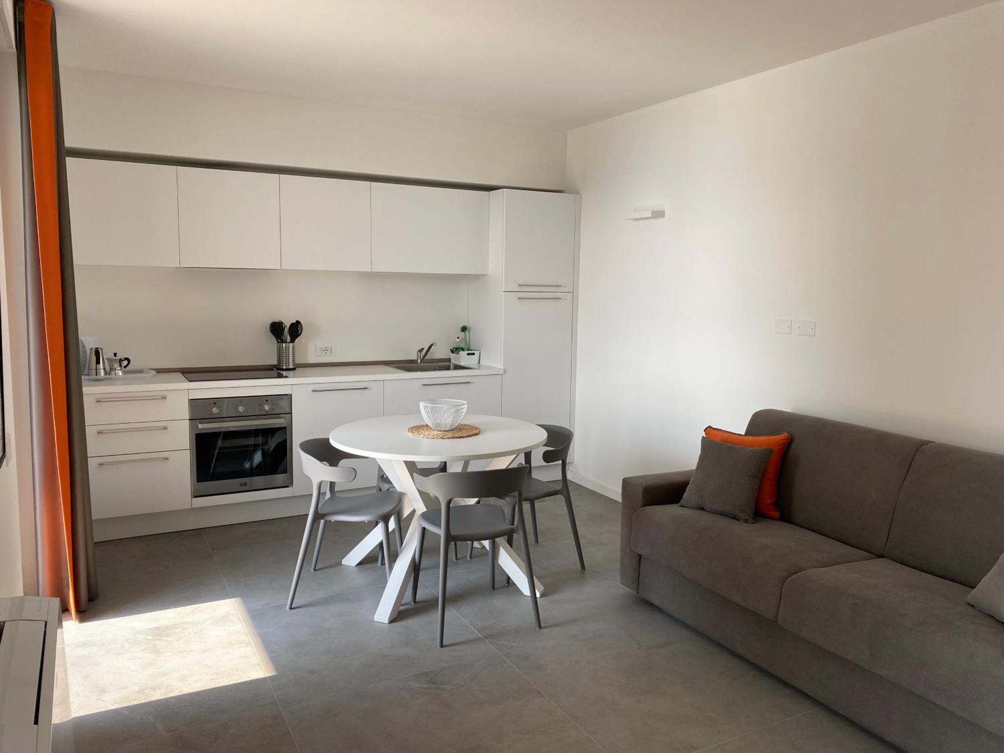 Sirmio Apartments - Darsena Stay Sirmione Eksteriør bilde